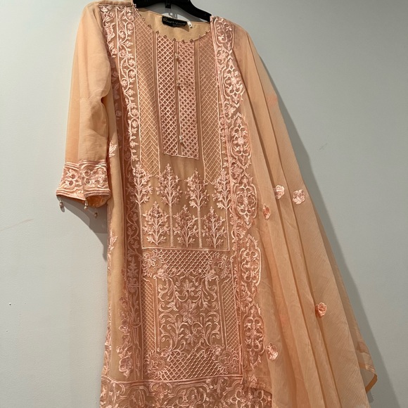 Indian Pakistani Embroidery salwar Kameez suit - Picture 2 of 4
